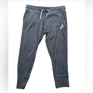 Nike Women’s sweat pants, size Large.